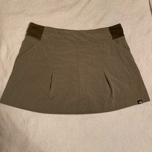 The Northface skort